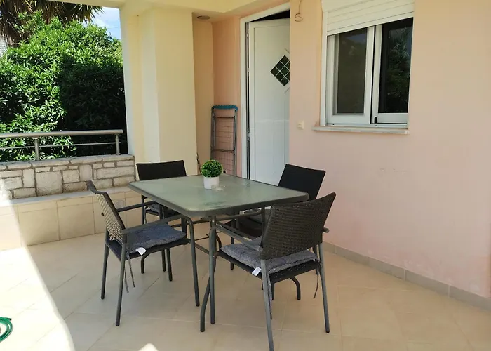Kalamata Beach Maisonette